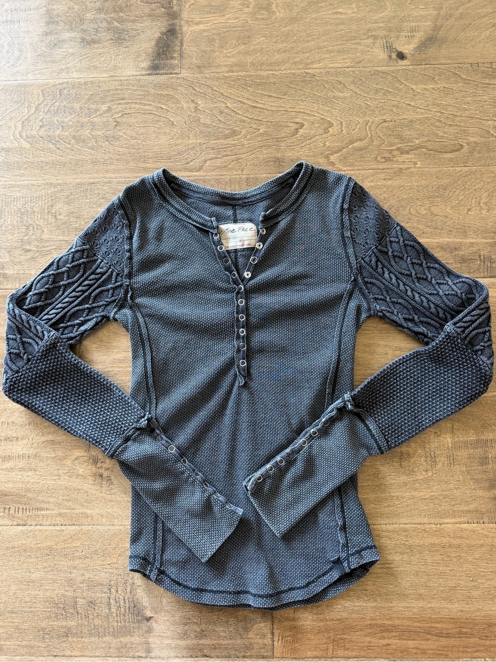 We The Free Dark Gray Thermal Knit Long Sleeve Top, Small